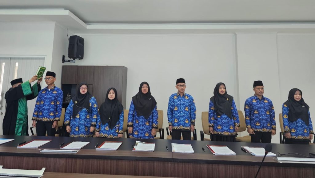 Kepala Biro AUPK Lantik PPPK di lingkungan UIN Imam Bonjol Padang : Transformasi Menuju ASN Smart dan Modern