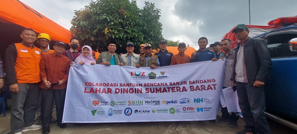 Kolaborasi UIN Imam Bonjol Padang dan Dirjen Zakat Wakaf Dalam Menyalurkan Bantuan Kemanusiaan di Sumatera Barat