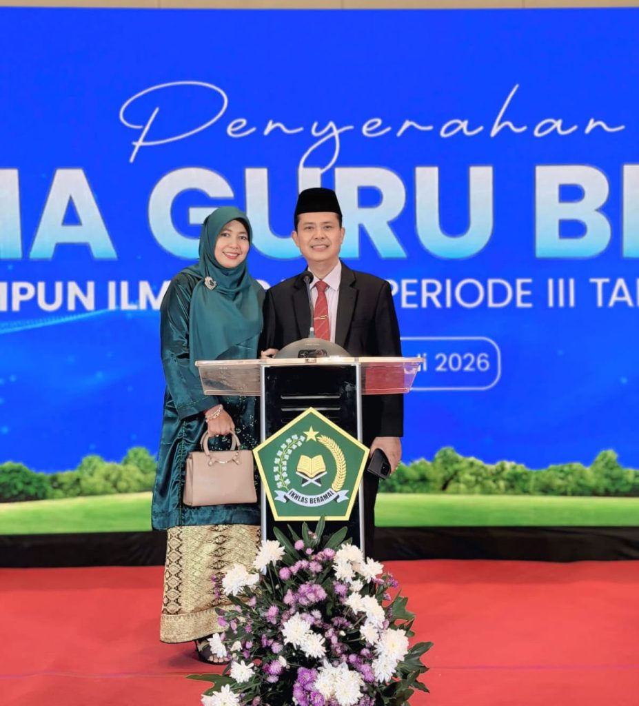 Wakidul Kohar Anak Desa Lunang (Andeslun) Menjadi Guru Besar Bidang Dakwah Multikultural